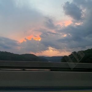 Meet your Posher, Sidney